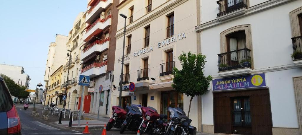 מרידה Hotel Rambla Emerita, Centro Ciudad מראה חיצוני תמונה
