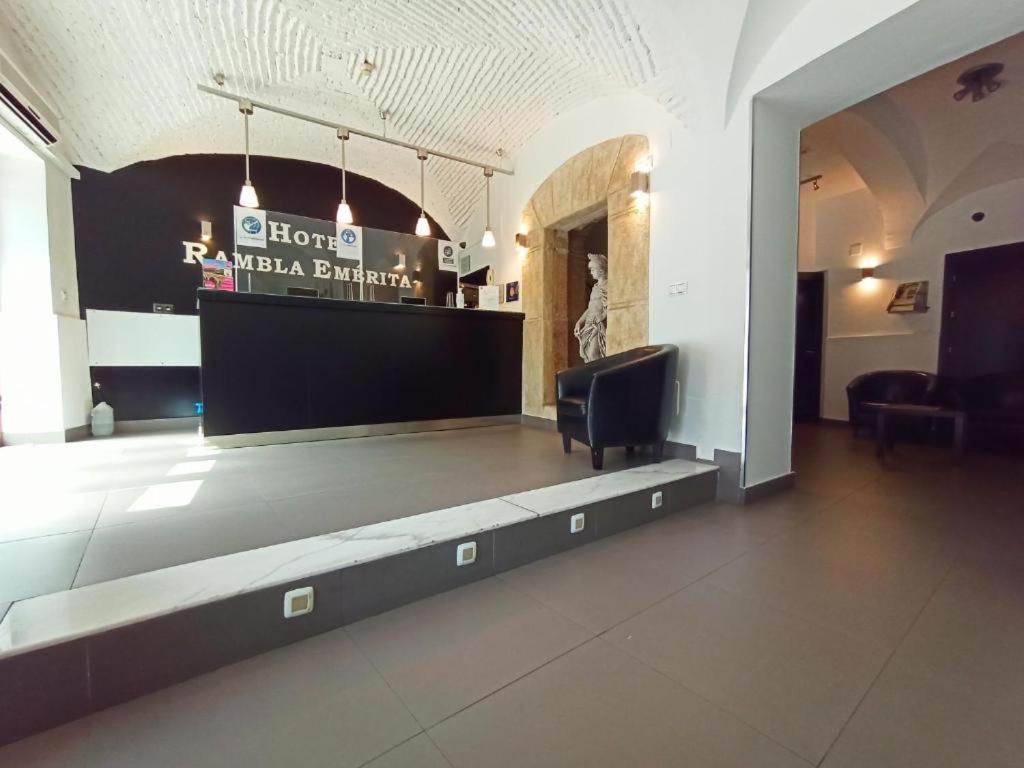 מרידה Hotel Rambla Emerita, Centro Ciudad מראה חיצוני תמונה