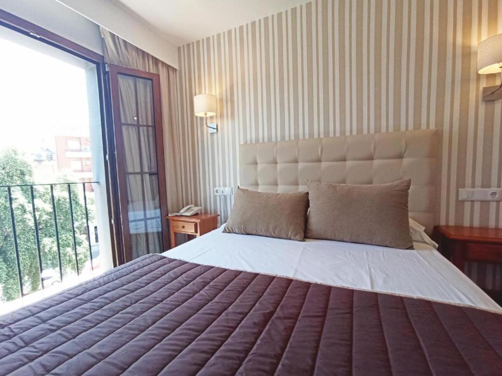 מרידה Hotel Rambla Emerita, Centro Ciudad מראה חיצוני תמונה