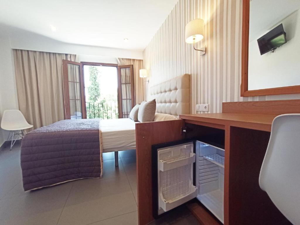 מרידה Hotel Rambla Emerita, Centro Ciudad מראה חיצוני תמונה