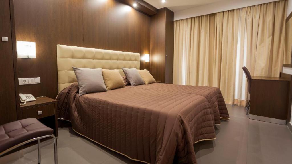 מרידה Hotel Rambla Emerita, Centro Ciudad מראה חיצוני תמונה