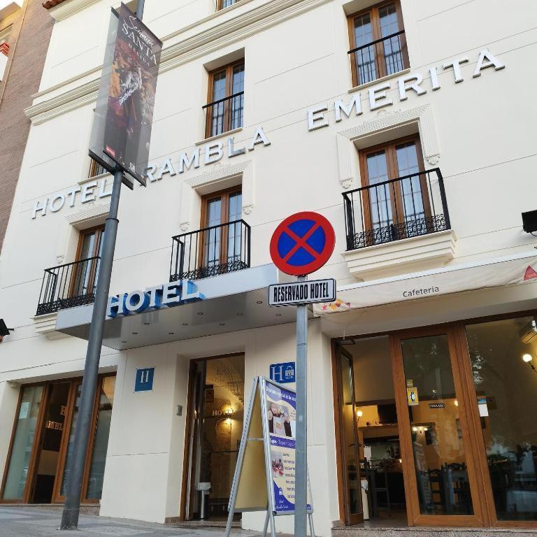 מרידה Hotel Rambla Emerita, Centro Ciudad מראה חיצוני תמונה